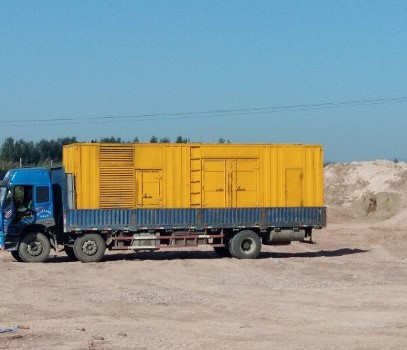 玉屏海拔3000m以上地区的变压器外绝缘距离应如何确定？